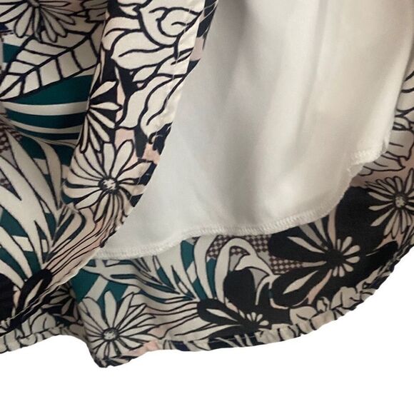 Christian Caliendo Lined Sleeveless Dress Black White Floral Splashes of Color - Picture 9 of 11